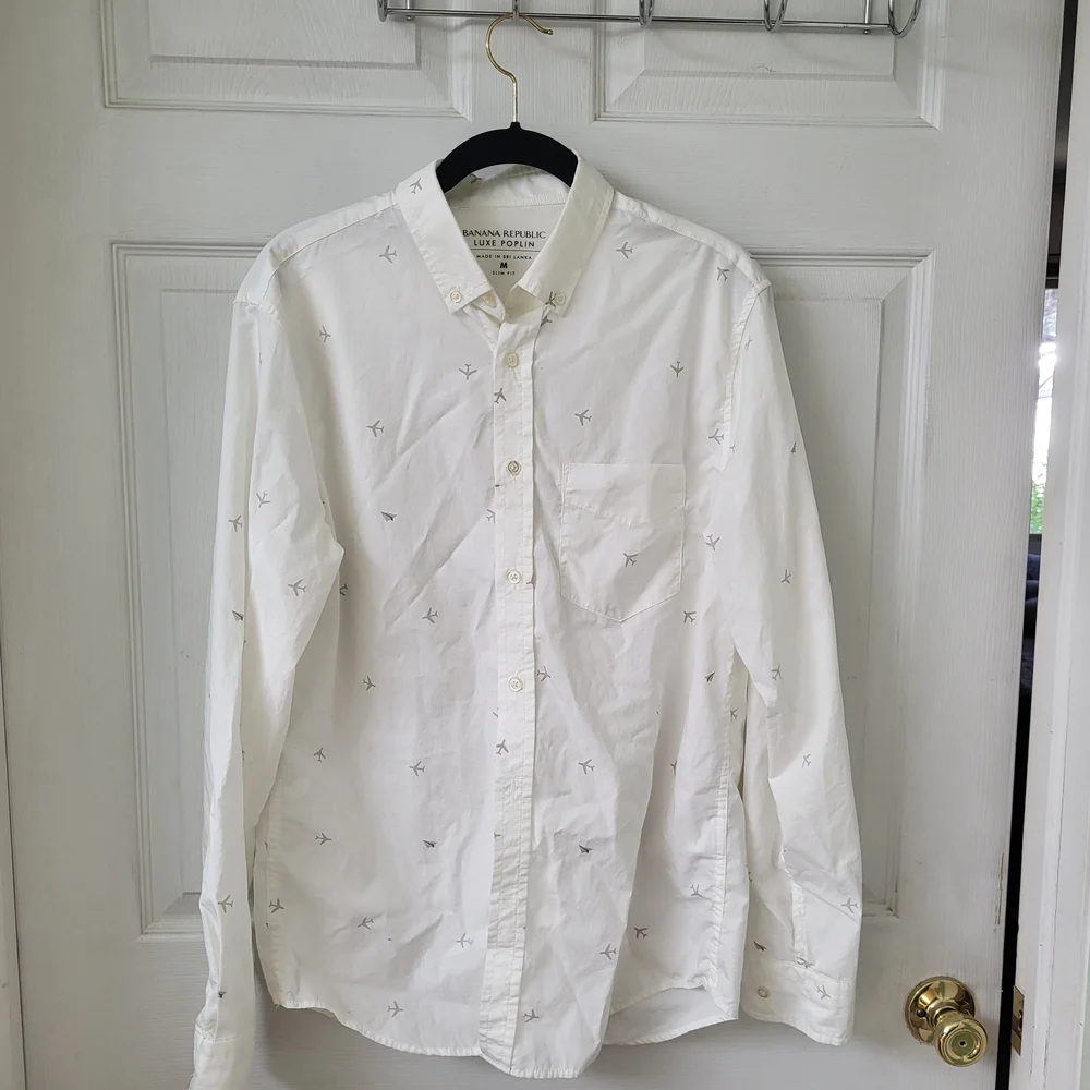 Banana Republic Airplane Print White Casual Button Down Luxe Poplin - Size Med